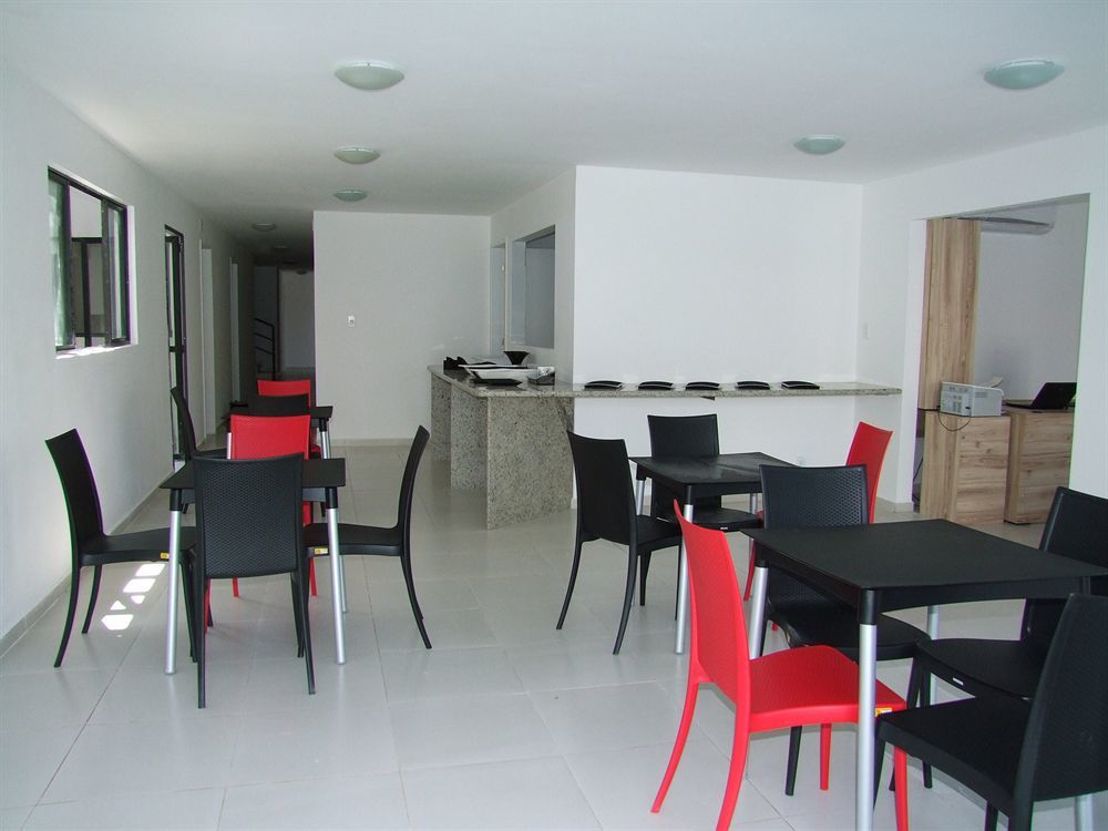 Refugio Hotel
